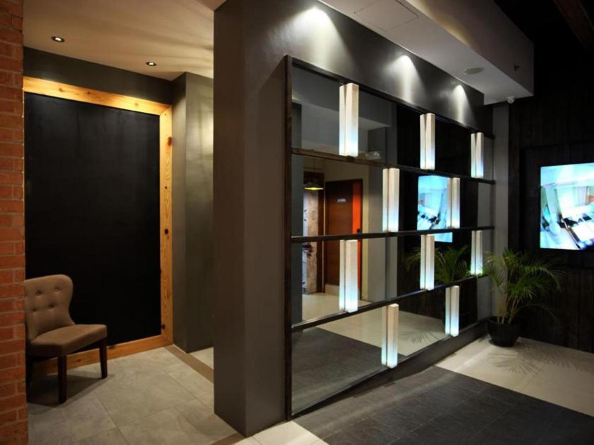 Hotel Cuarto 2*